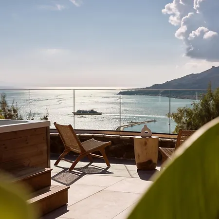 Вилла Strada Castello