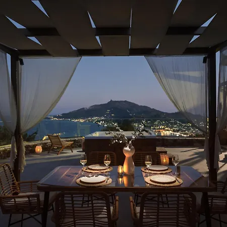 Strada Castello Vilă *