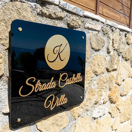 Villa Strada Castello