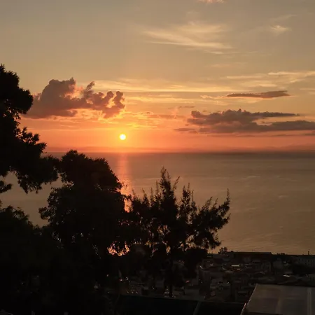 Strada Castello Villa *