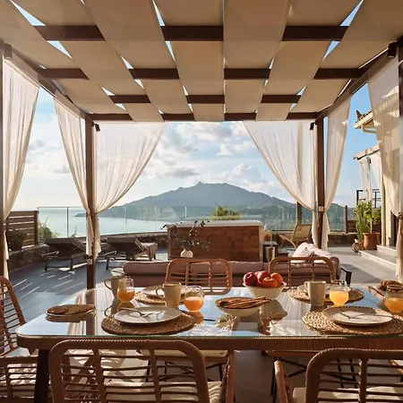 Strada Castello Villa *