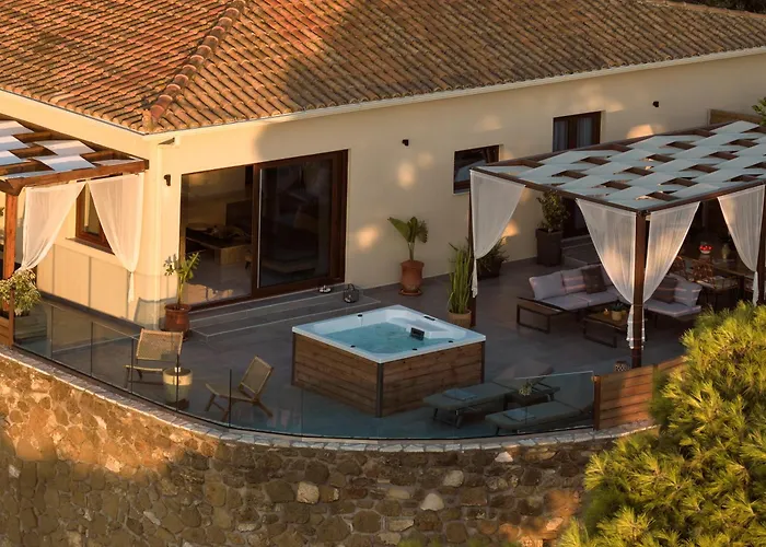 Villa Strada Castello *