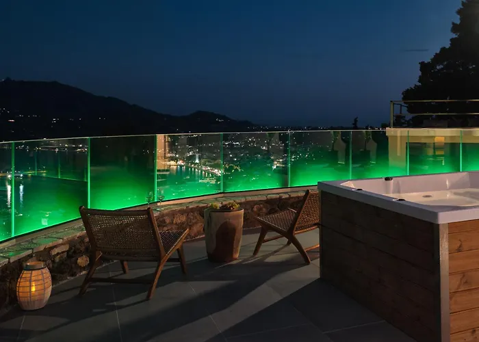 Strada Castello Villa Zakintos