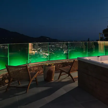 Strada Castello Villa Zante